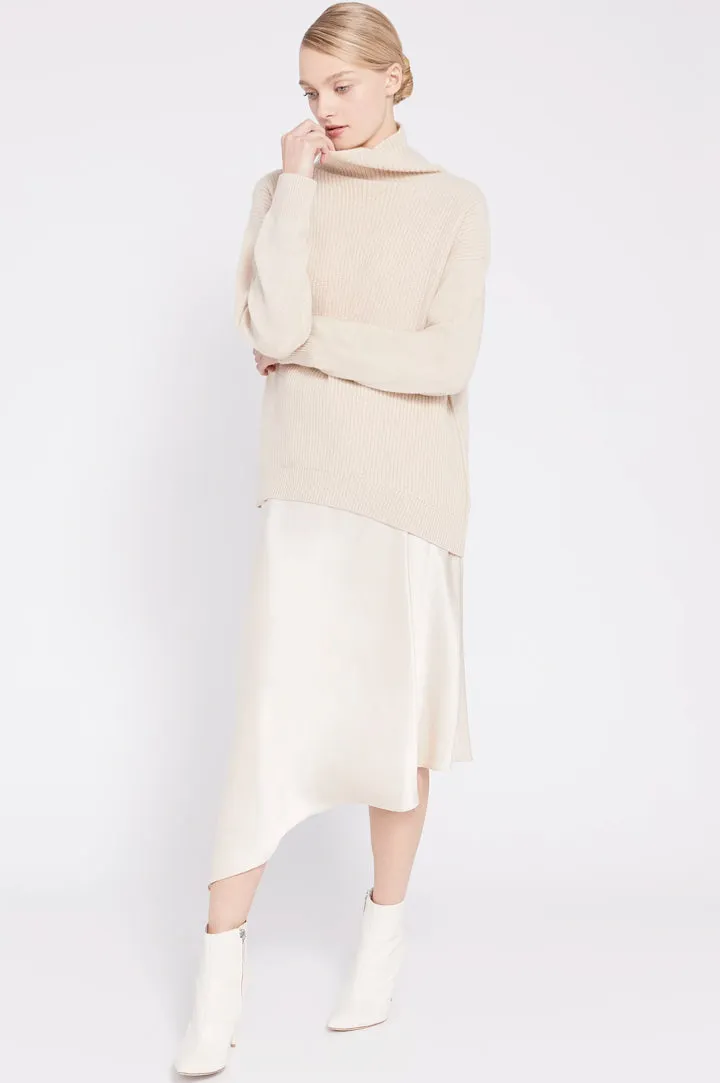 Alice   Olivia - Daphney Turtleneck Tunic Oatmeal