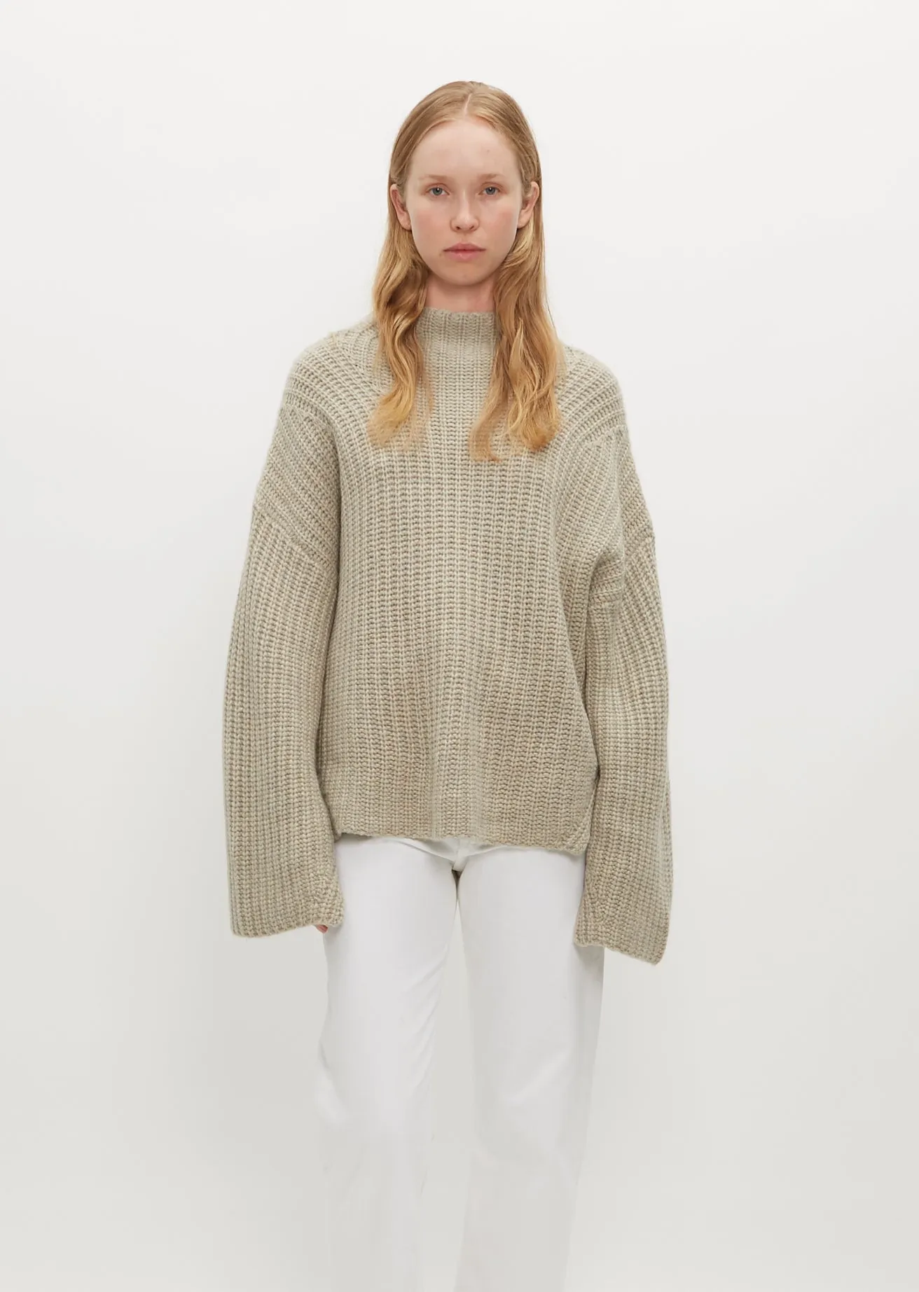 Bera Sweater