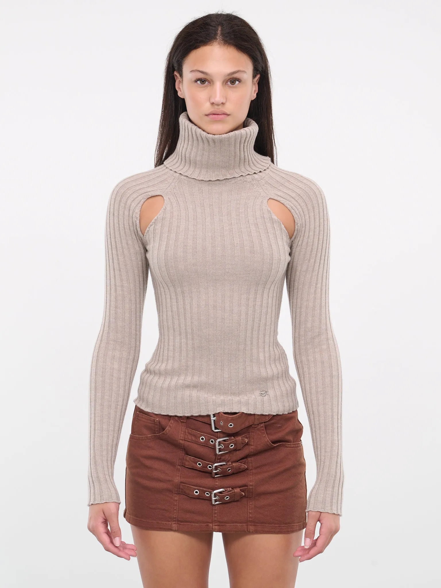 Cut-Out Turtleneck Sweater (4M033A-N0825-STUCCO)