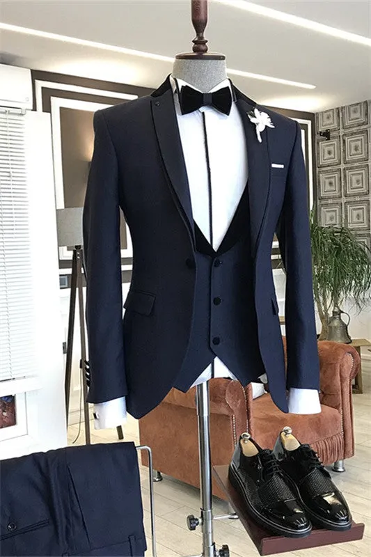 Daniel Glamorous Navy Blue Three-Piece Notched Lapel Business Suit