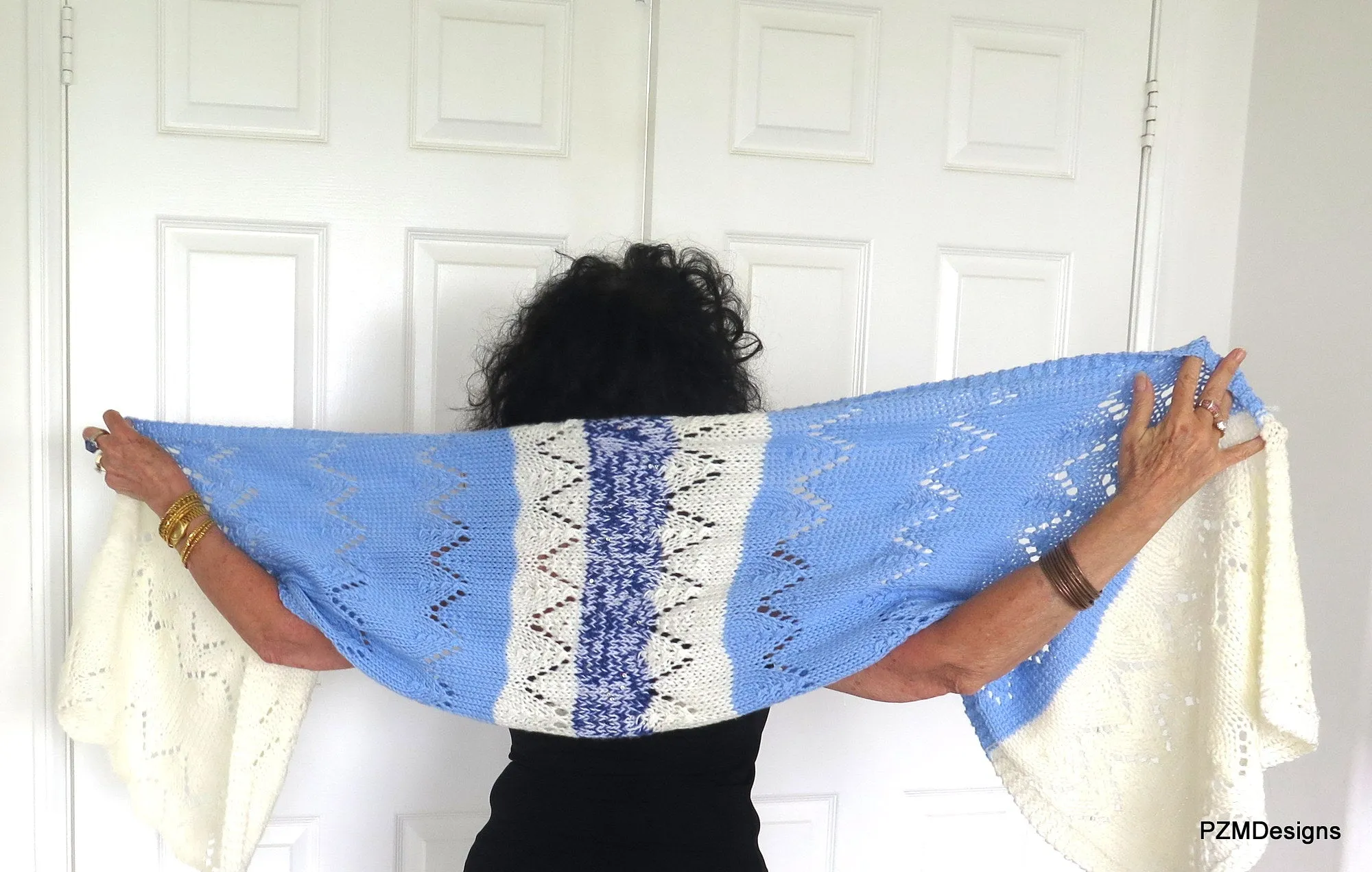 Hand Knit Meditation Shawl, Blue and Whte Prayer Shawl, Gift for her