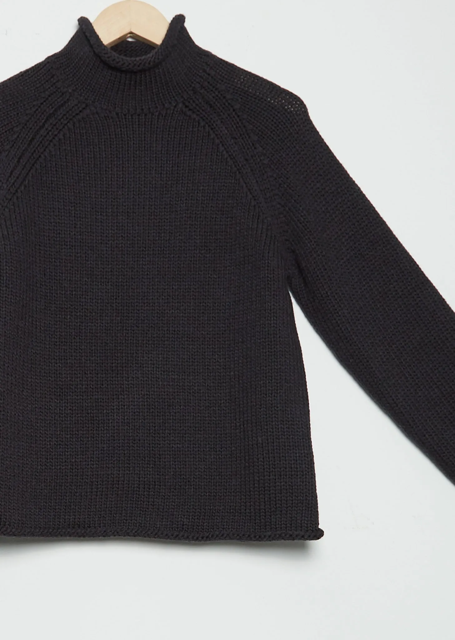 Merino Wool Rollneck — Carbon