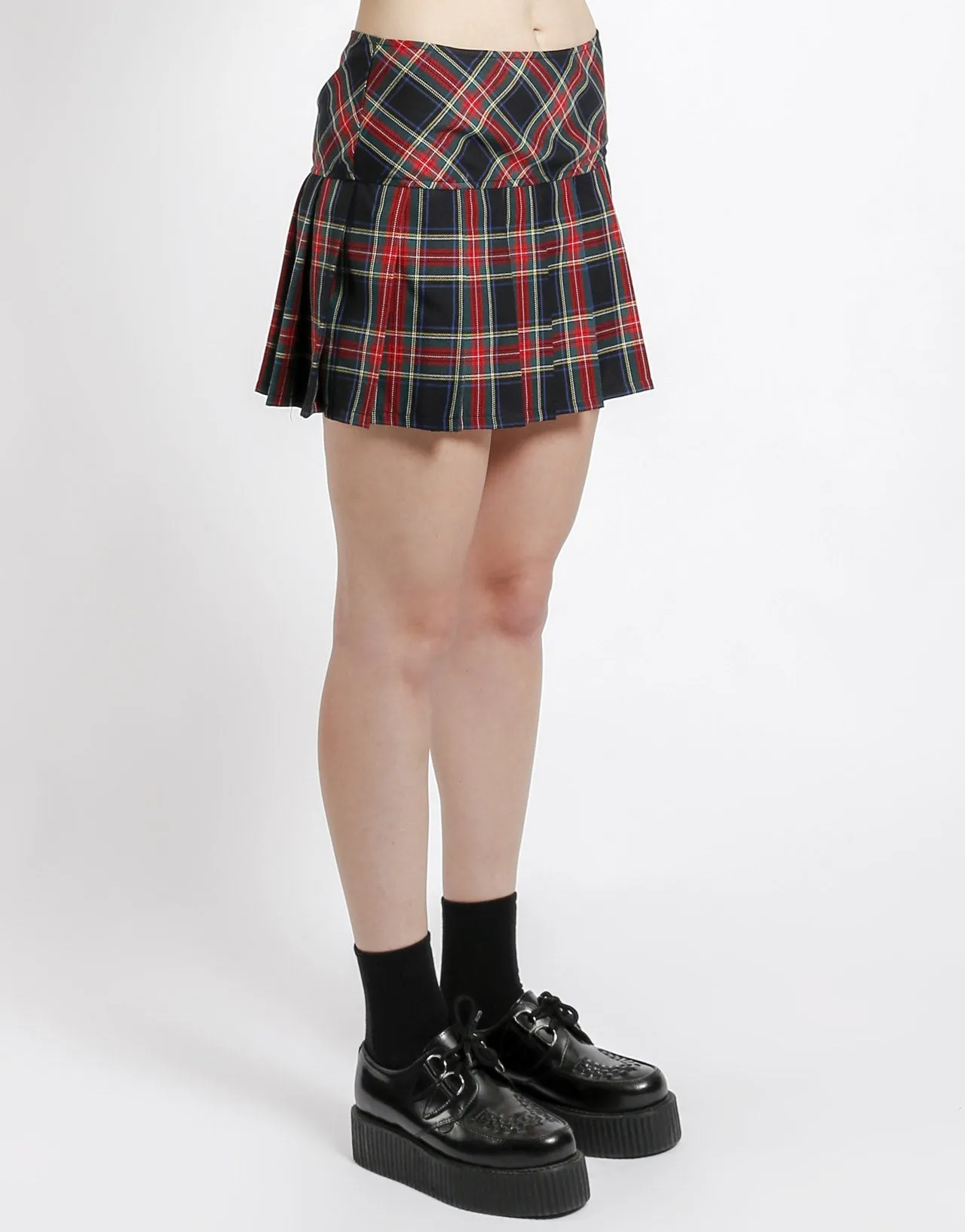 PLEATED SKIRT BLACK PLAID