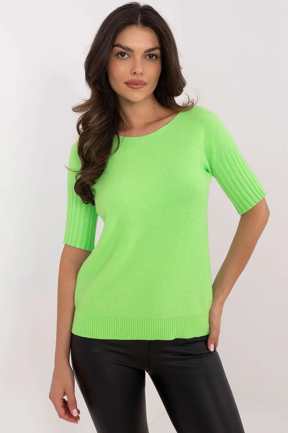 Short sleeve sweater model 203808 Italy Moda