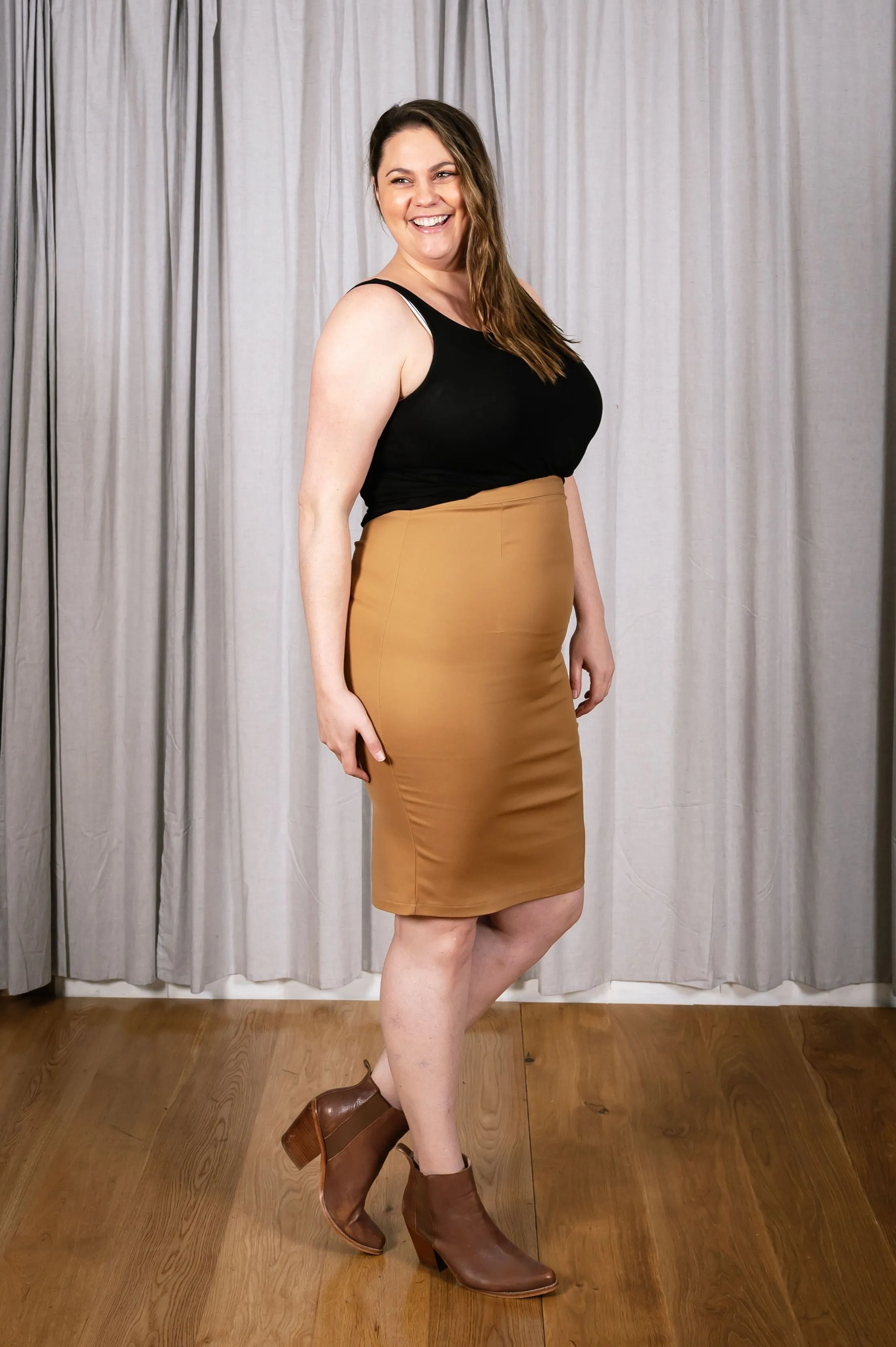 TABITHA PENCIL SKIRT