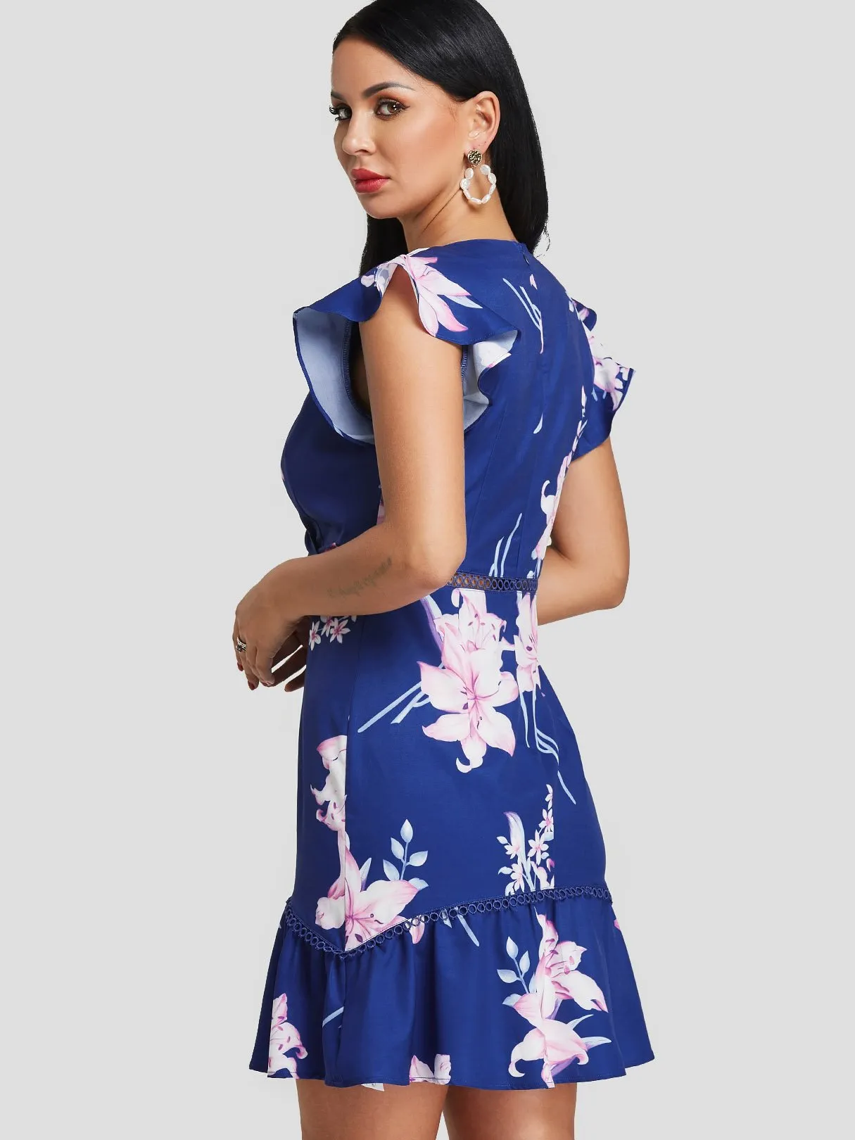 Wholesale Navy V-Neck Sleeveless Floral Print Hollow Flounced Hem Dresses